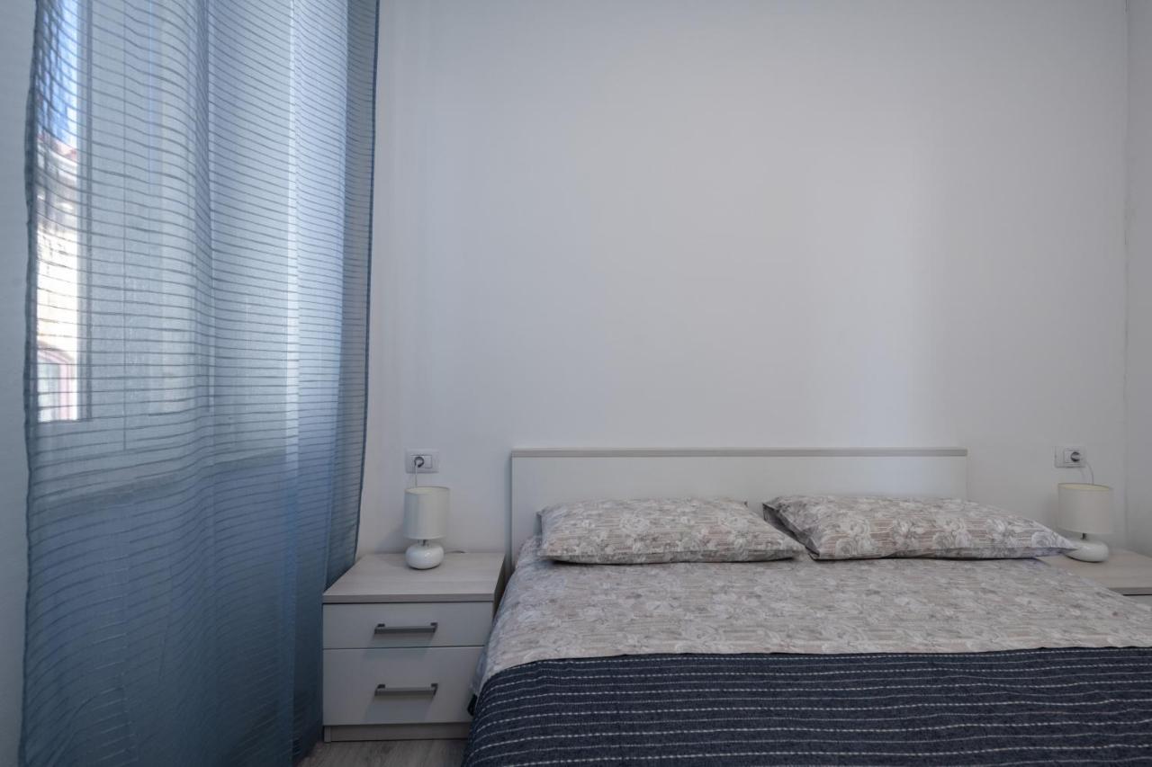 Appartement Island Sea View Free Parking à Rovinj Extérieur photo